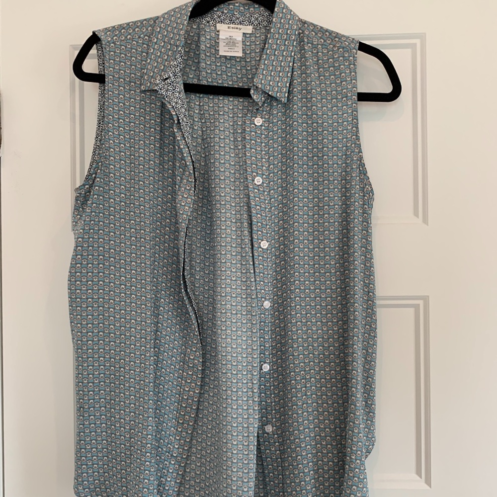 Sleeveless top